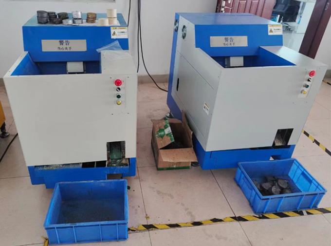 Mesin Pengepres Pemadat Otomatis Swarf Briquetting untuk Chip Logam Scrap Industri 4